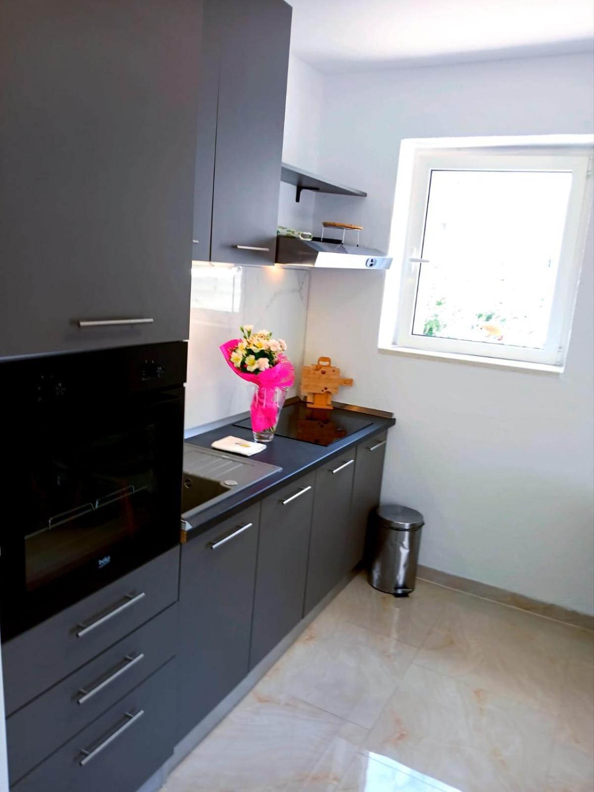 Apartmani Kike Makarska Extérieur photo