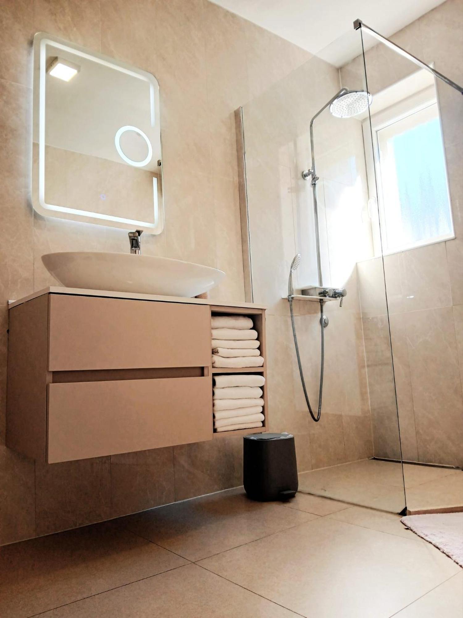 Apartmani Kike Makarska Extérieur photo